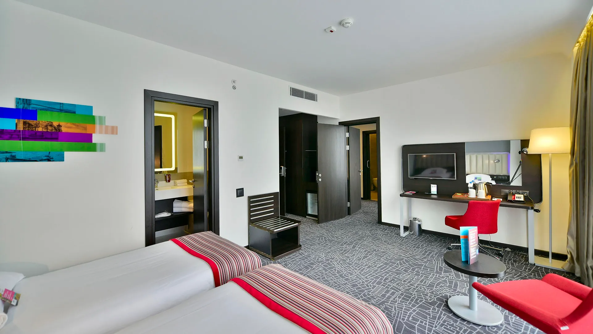 Park Inn By Radisson Istanbul Ataturk Airport Hotel